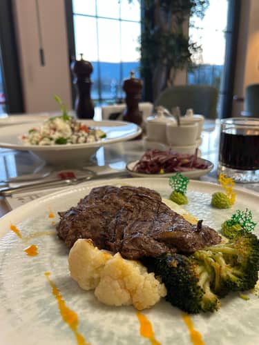 Otel Misafirlerimize Restoranda %20 İndirim
